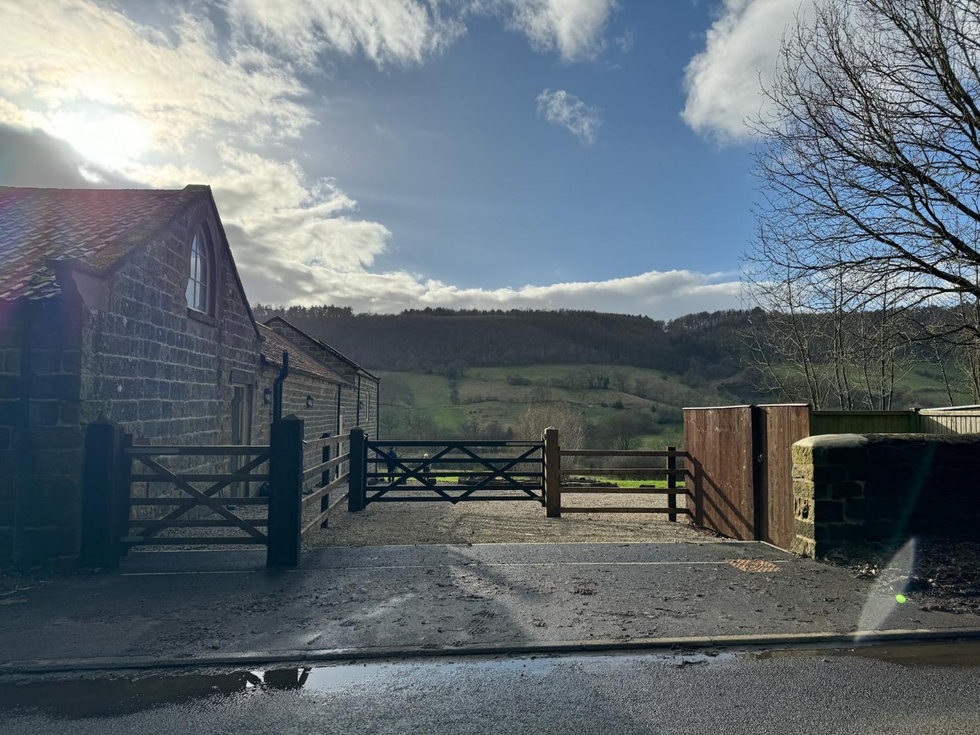 Luxury Glamping In North Yorkshire National Park & Coastal Area Hotel Scarborough Buitenkant foto
